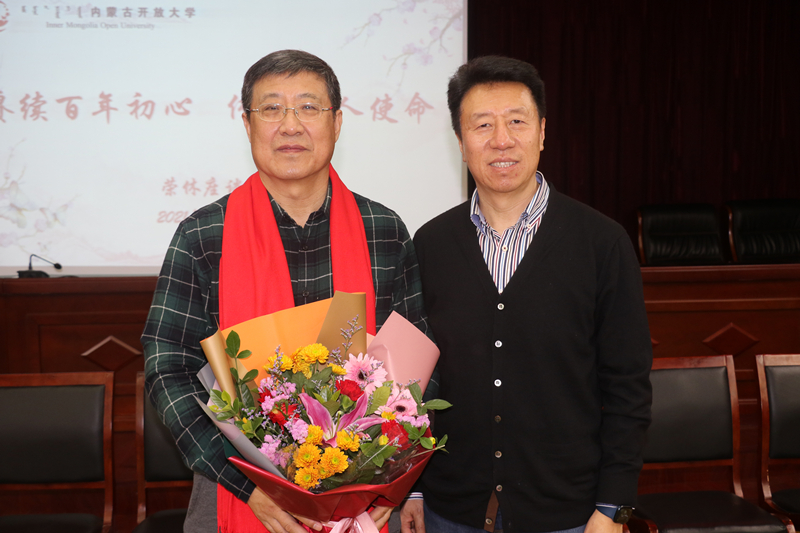 1640854848375013604.jpg 合影1.jpg