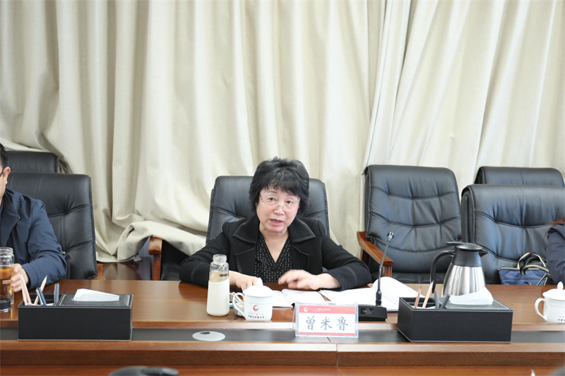 1634282000390097783.jpg 2.国家通用语言文字规范化达标校评估验收工作反馈会 曾米鲁副组长发言.jpg
